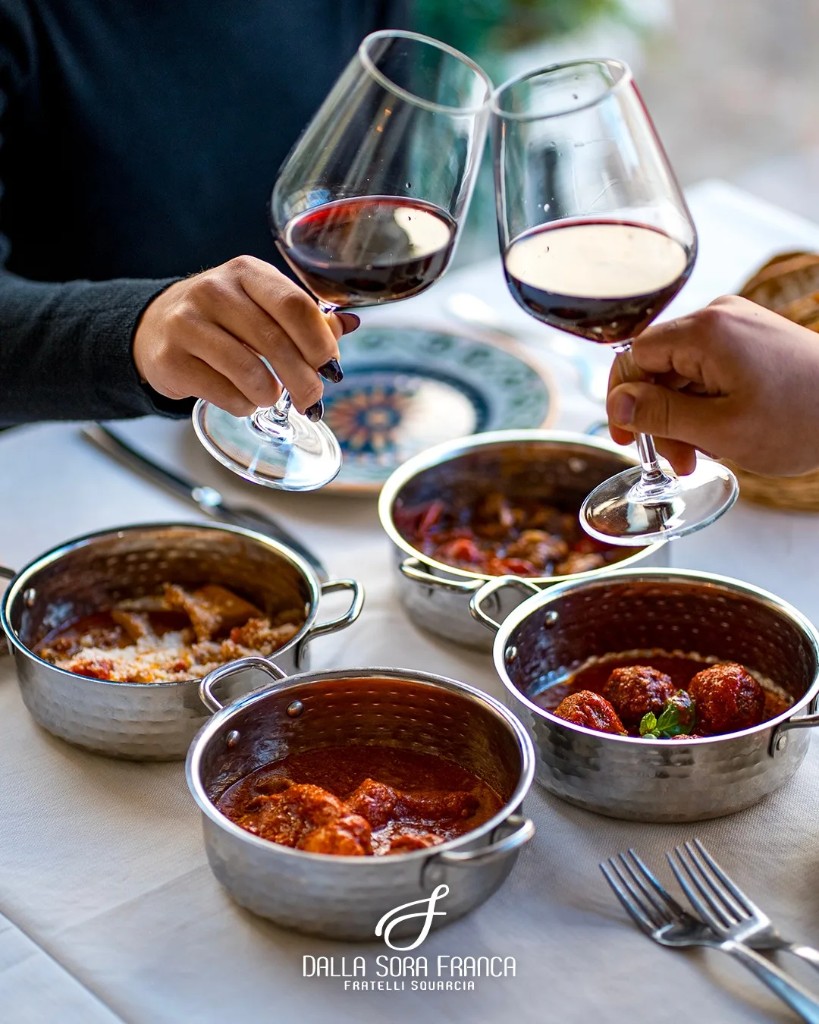 Dalla Sora Franca — brindisi e cucina romana, Fratelli Squarcia